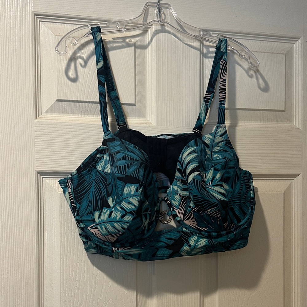 Cacique Green and Black palm leaf bikini top